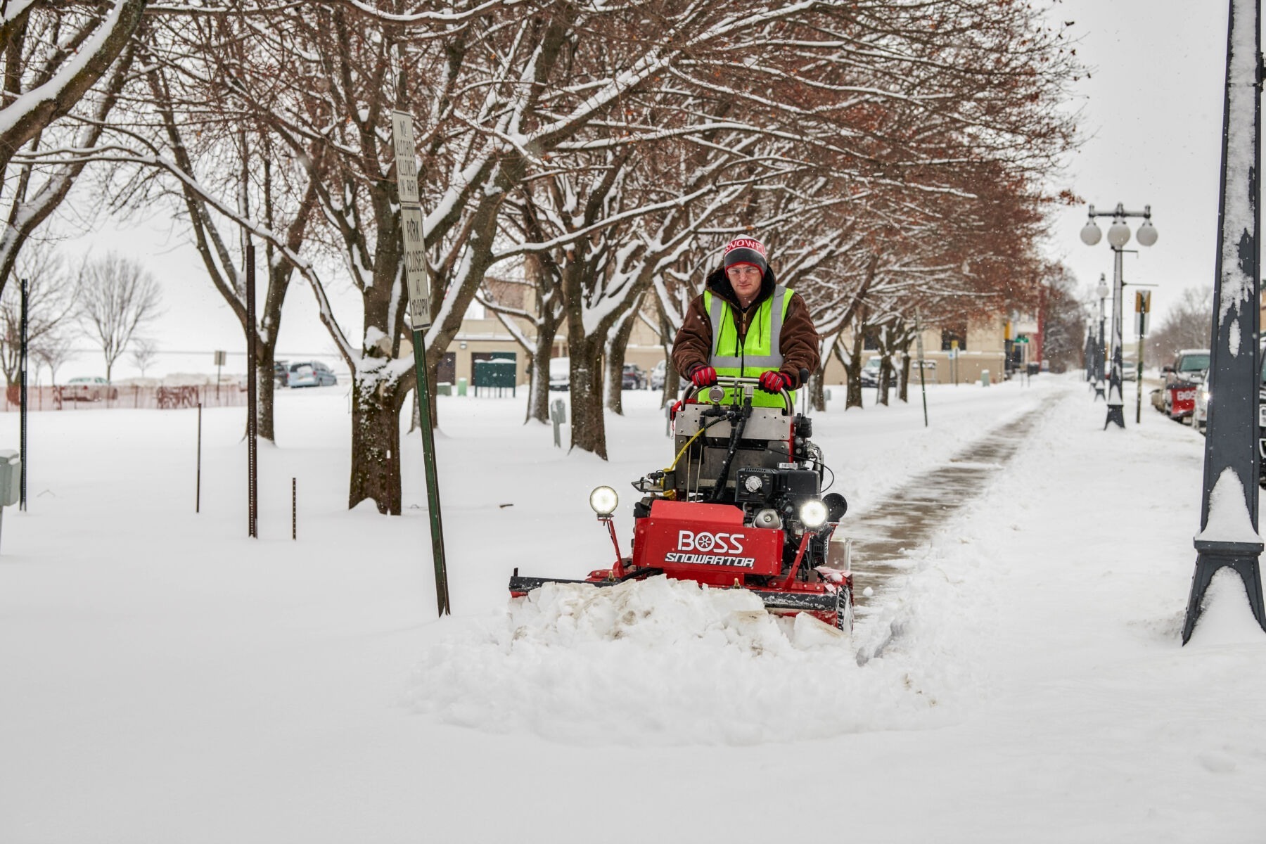 Neige : du nouveau matériel innovant pour dégager les trottoirs